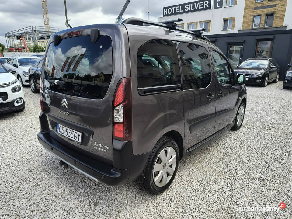 Citroen Berlingo BEZWYPADKOWY Hakoryg lakier Samochody osobowe Bydgoszcz sprzedam