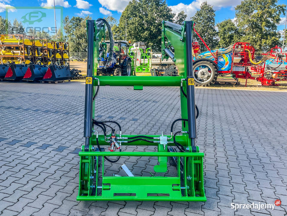 MONTAŻ ŁADOWACZ CZOŁOWY TUR FAGROS F1500 URSUS Kazimierza Wielka