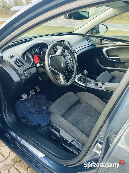 Opel Insignia a czujnik parkowania Pyzdry