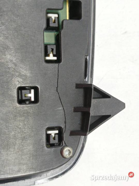 LAMPKA PODSUFITKI CZARNA MPAKIET 9472162 Bmw osobowe