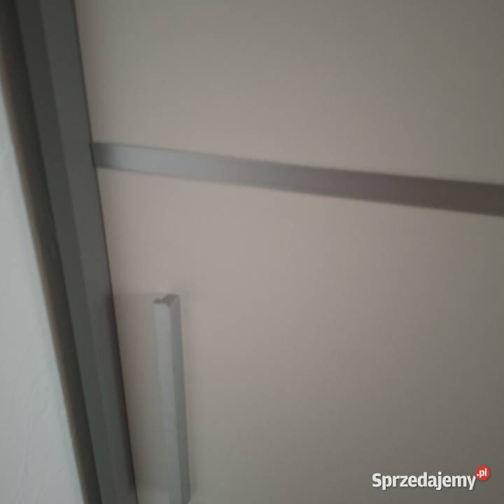 sprzedam szafę dwudrzwiową z lustrem Chrzanów