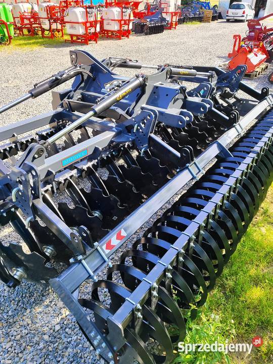 Hydrauliczna brona talerzowa hydraulicznie Barchaczów