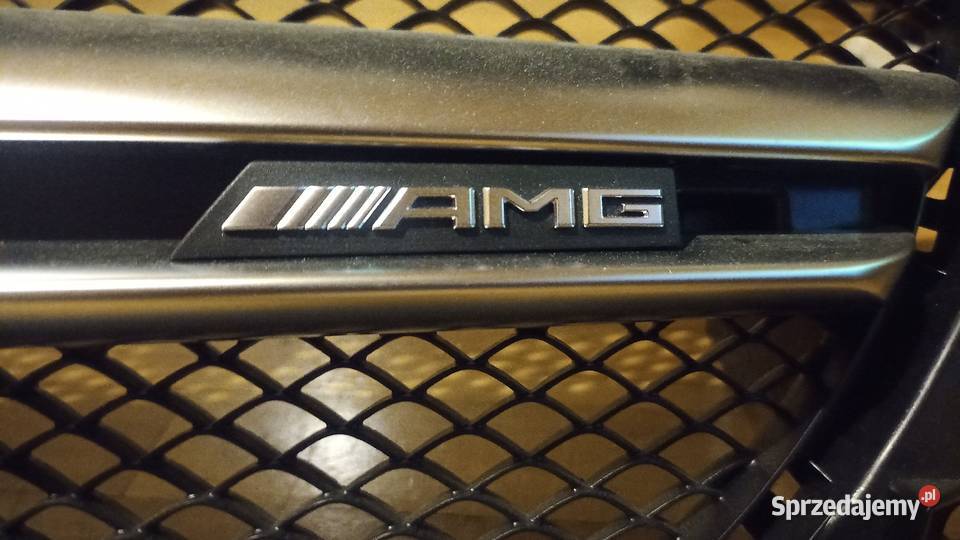 Gril grill atrapa Mercedes AMG W176 Głogówek