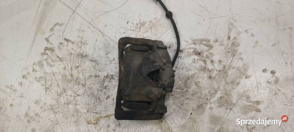 ZACISK HAMULCOWY PRZÓD PRAWY VOLVO V60 Lipno