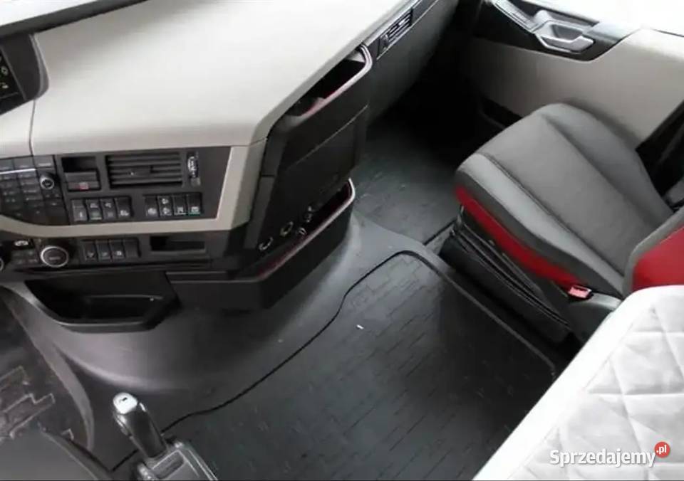 Ciagnik siodlowy 60 Tonowy 3 osiowy 6x2 Volvo nie Warszawa