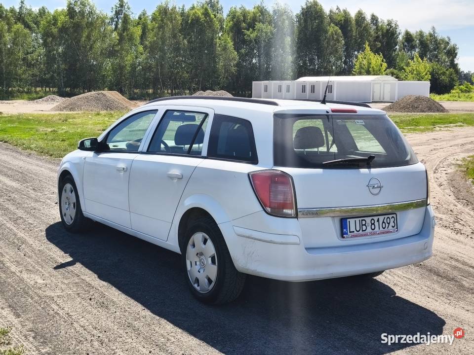 Opel Astra 2005 16 benzyna 238 przebiegu Łuków