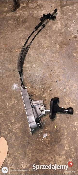 Wybierak zmiany biegów Passat B6 sześciobiegowy Rok produkcji 2008 dolnośląskie Lubin