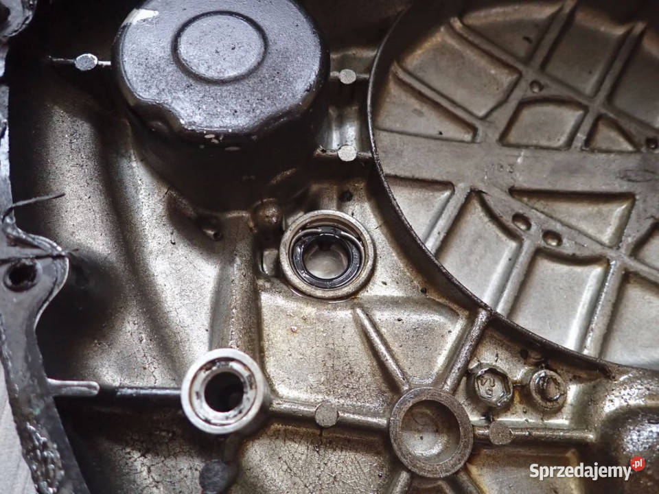 Dekiel pokrywa Sprzęgła Honda NX 650 9094r Pozostałe Strzelce Krajeńskie