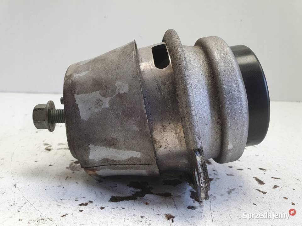 VW Touareg II 30 TDI PODUSZKA SILNIKA 7P6199131D lubelskie