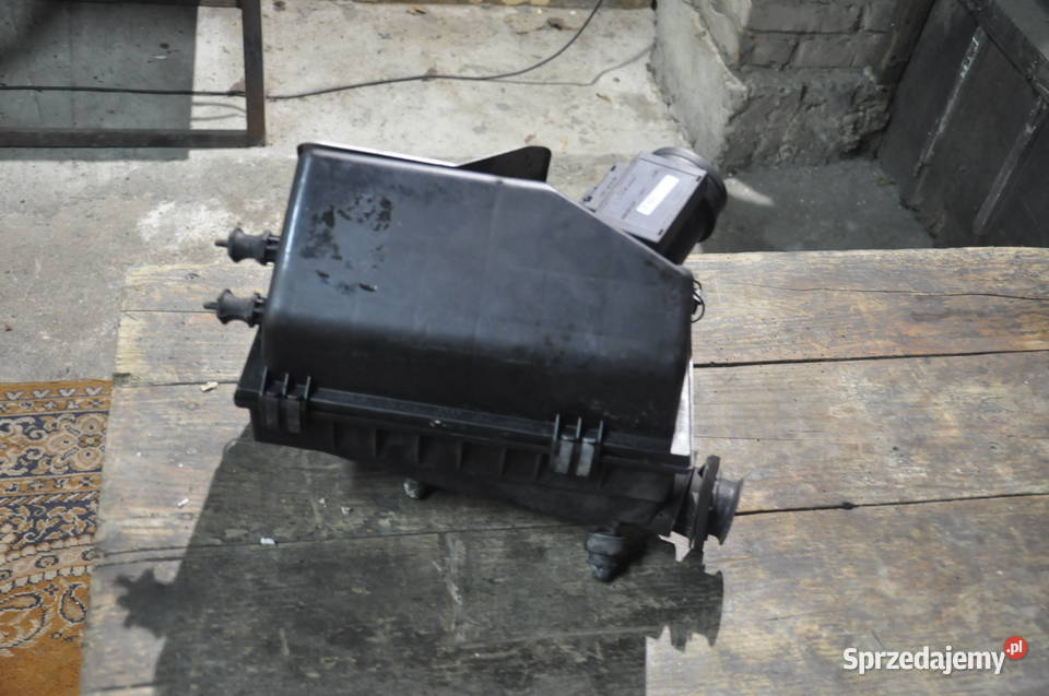 Przepływomierz Audi 80 B4 19 TDI 1z Pierburg Rzeszów sprzedam