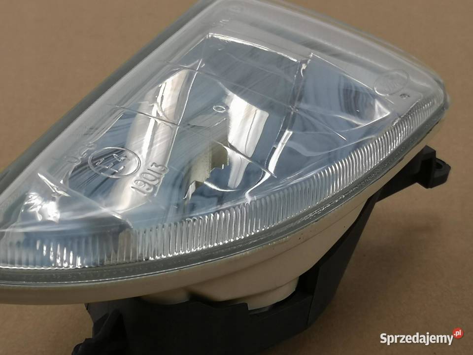 LAMPA HALOGEN PRAWY FORD FOCUS 19982004 NOWY osobowe