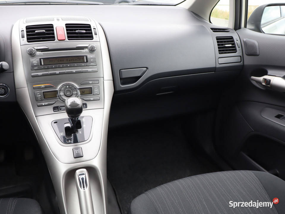 Toyota Auris 16 Dual VVTi Piaseczno