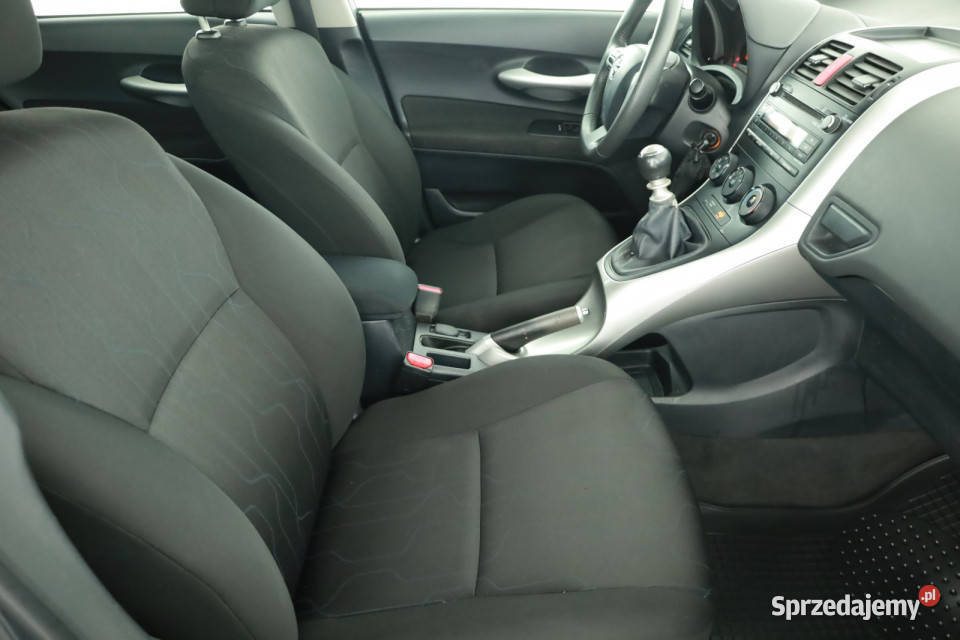Toyota Auris 13 Dual VVTi Auris Piaseczno