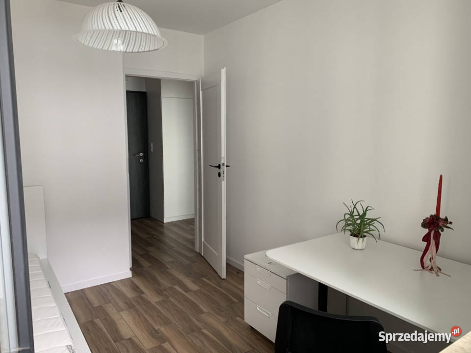 Nowe 2 oddzielne pokoje duży balkon szybki Liczba pokoi 2 Warszawa