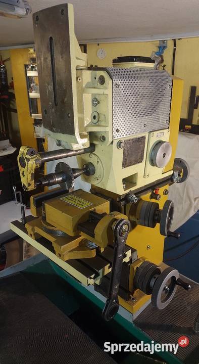 Frezarka uniwersalna typ FXB12 Białogard sprzedam