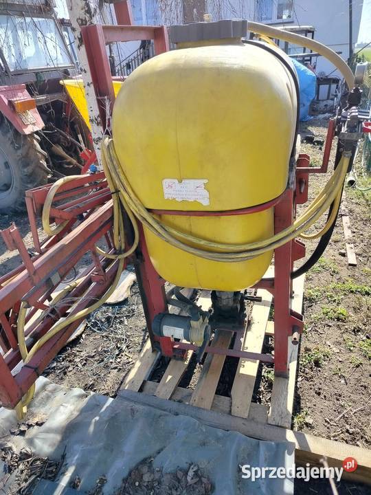 Opryskiwacz 12m Konin