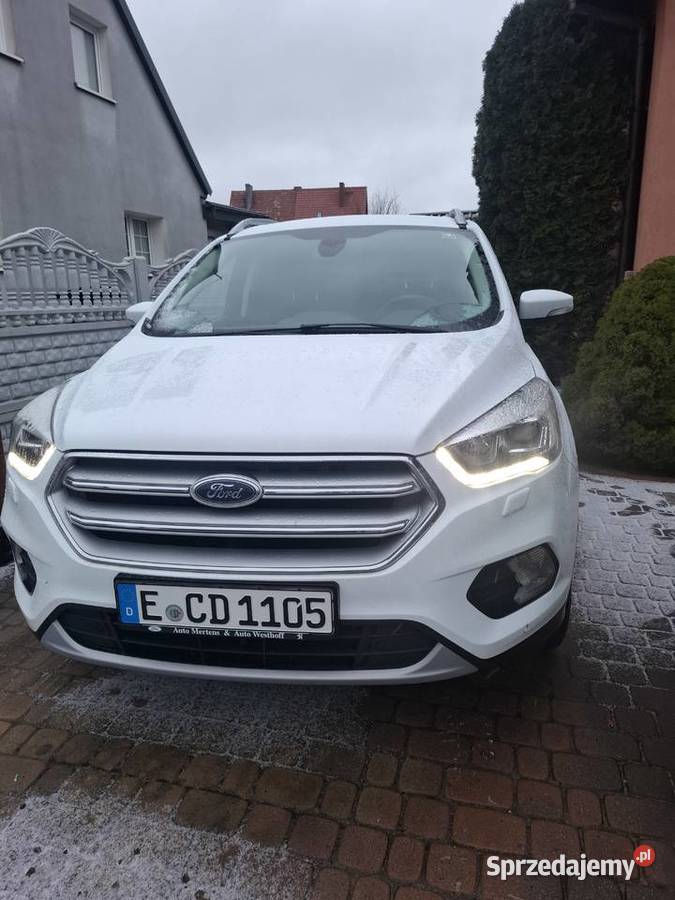 Ford Kuga 20 TDCI 150 Bezwypadkowa Rok produkcji 2019 Kuga zachodniopomorskie sprzedam