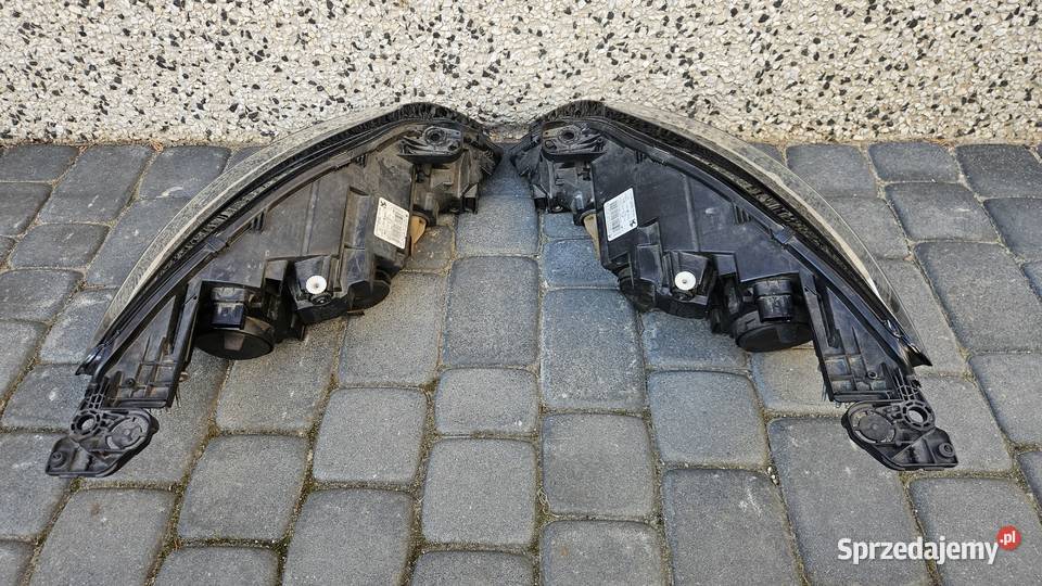 PEUGEOT 308 T9 LIFT 1721 LAMPY PRZÓD SOCZEWKA