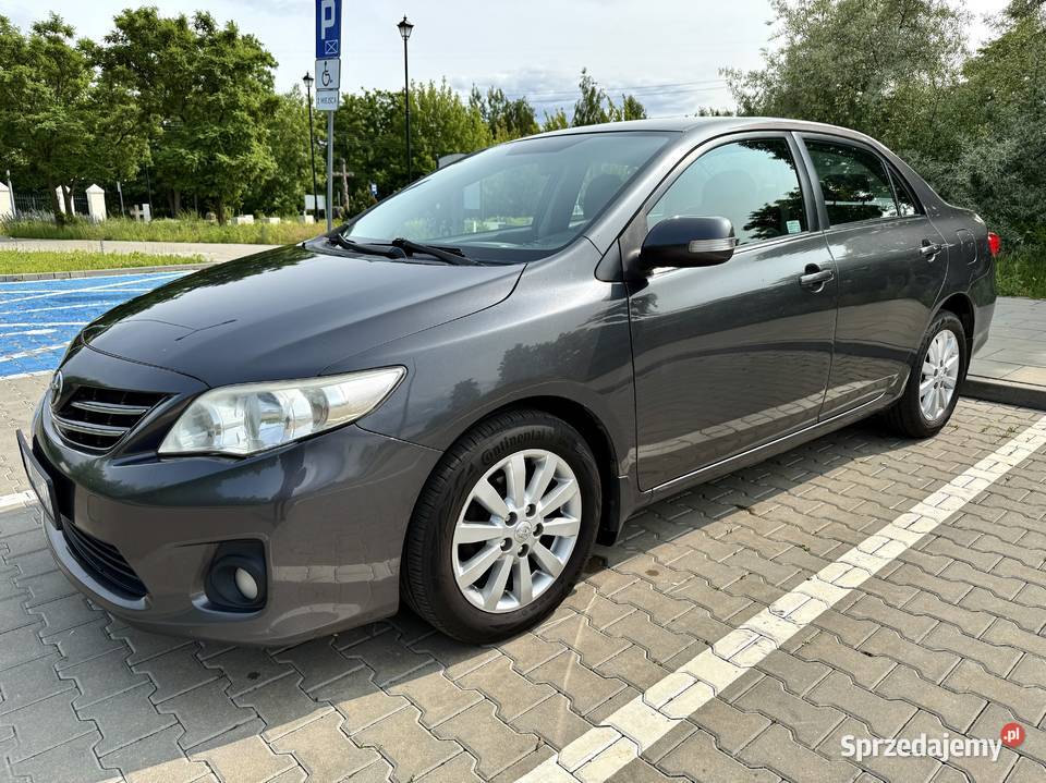 Toyota Corolla 16 benzyna Salon Polska I światła przeciwmgielne Radzymin