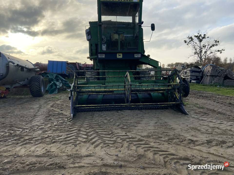 Kombajn zbożowy John deere 952 Pniewo
