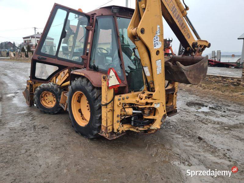 Koparkoładowarka Case 580 SK brutto Motoryzacja Chełmiec sprzedam
