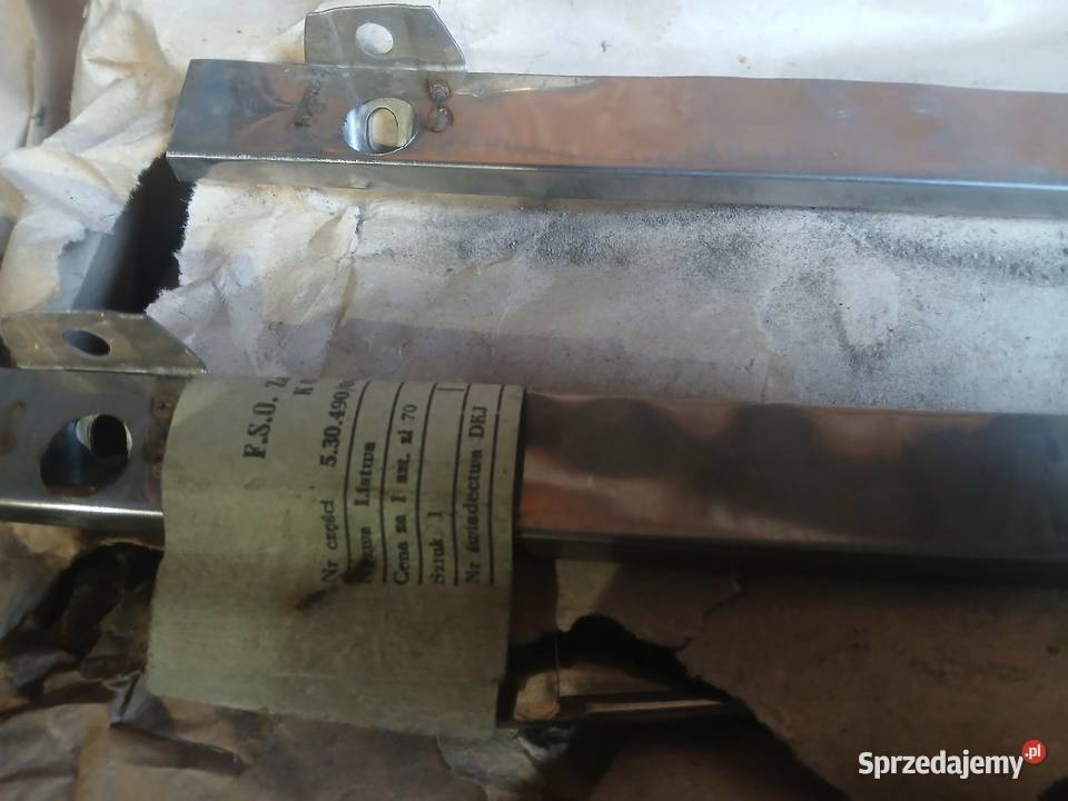 Listwa górna atrapy bumerang do fiata 125p ST osobowe Koluszki