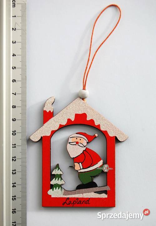 Mikołaj w domku zawieszka drewno Finlandia
