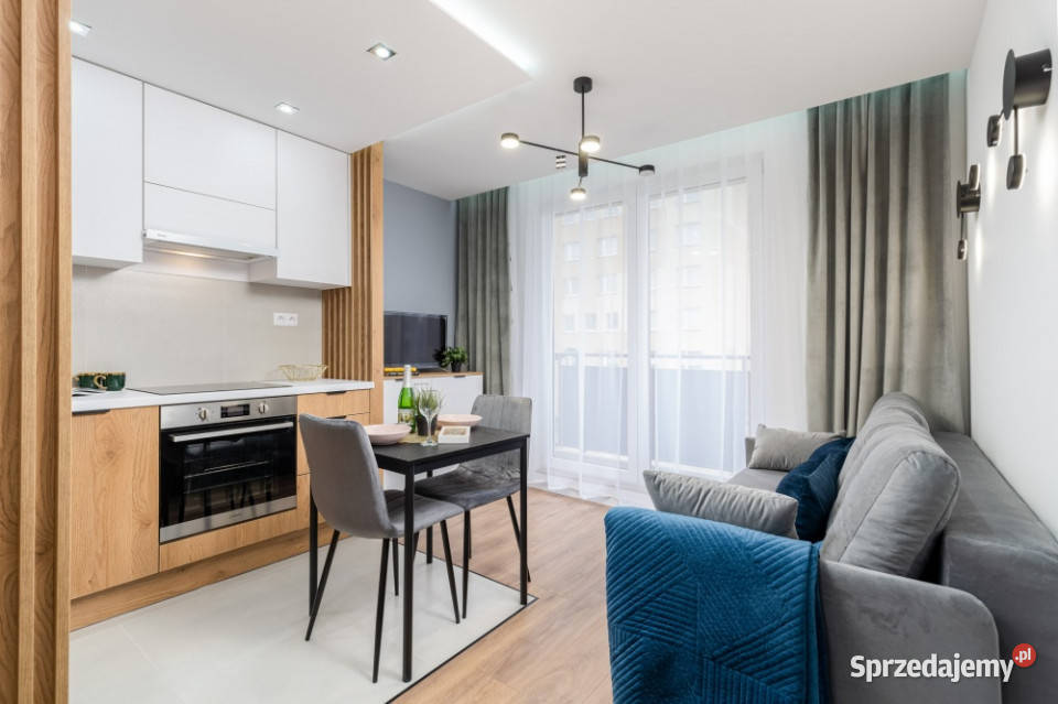 2 mieszkania w dużym lokalu Do zamieszkania Liczba pokoi 4 Tychy