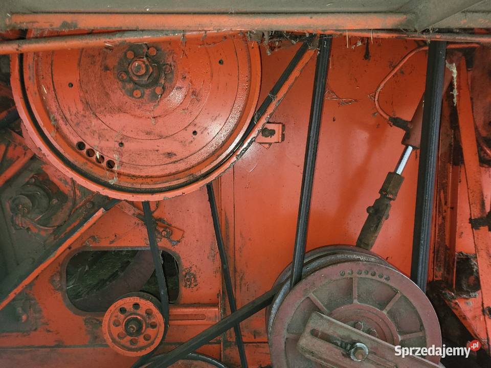 Kombajn zbożowy Bizon Z056 warmińsko-mazurskie Rudzienice