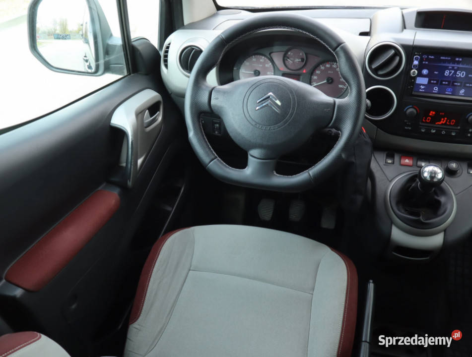 Citroen Berlingo 16 HDi wielofunkcyjna kierownica łódzkie