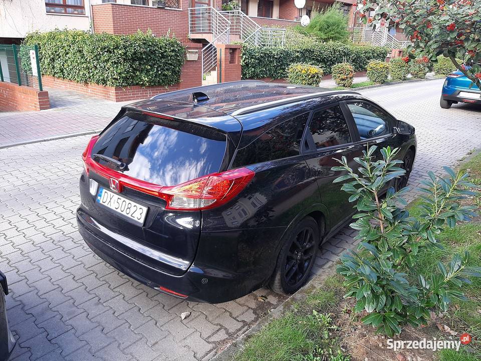 Honda Civic Tourer 2016r czarna zadbana do jazdy Wrocław sprzedam