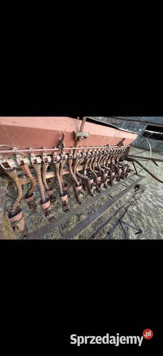 Siewnik do zboża Węgrów