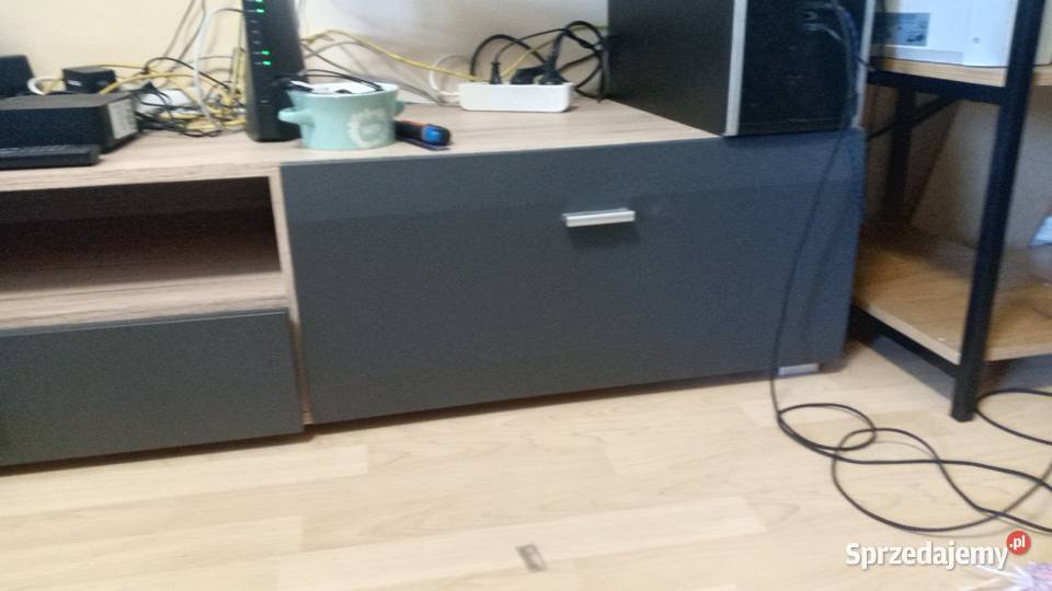 meblo ścianka szara