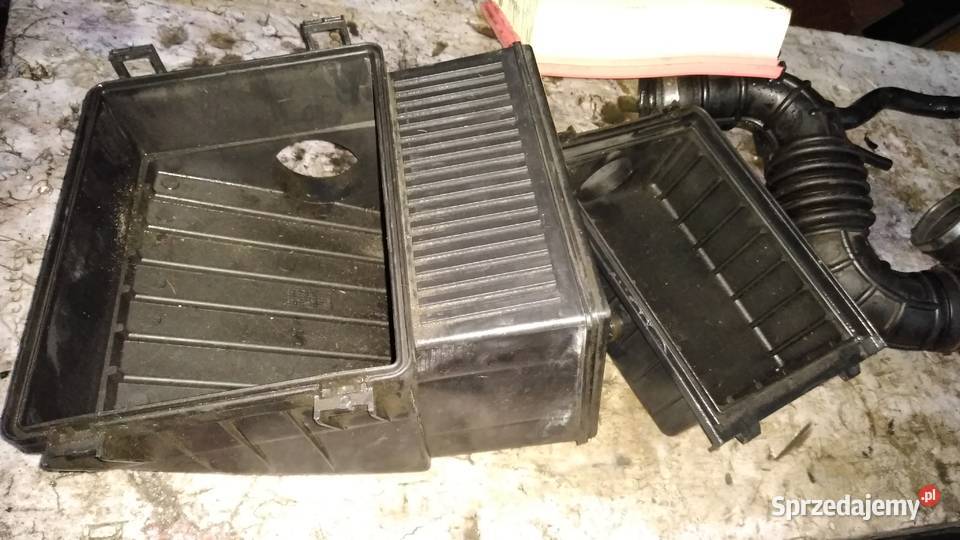 Polonez Caro GSI obudowa filtra powietrza Pozostałe Części samochodowe Stalowa Wola sprzedam