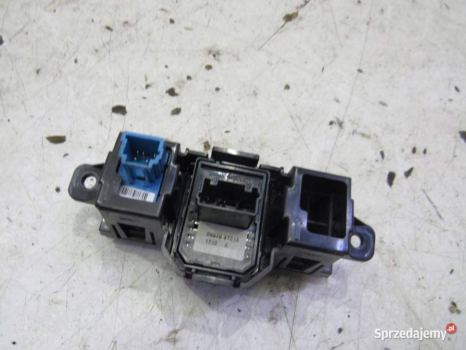 PRZYCISK REGULACJI LUSTEREK NISSAN NOTE E12 osobowe sprzedam