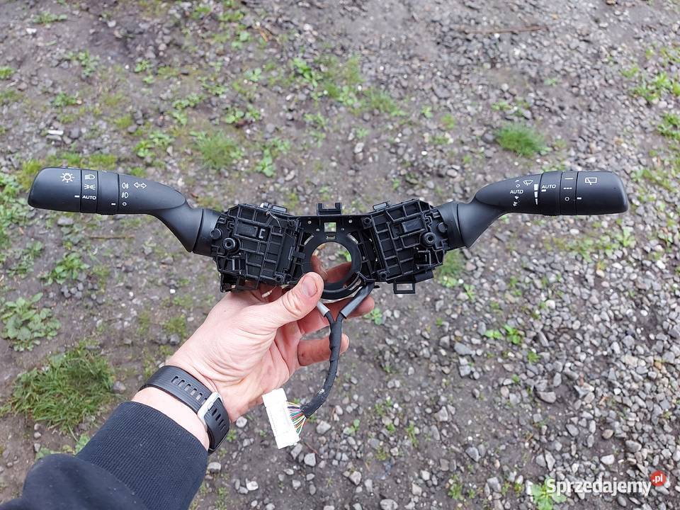 Przełącznik świateł zespolony manetka Toyota osobowe Tychy sprzedam