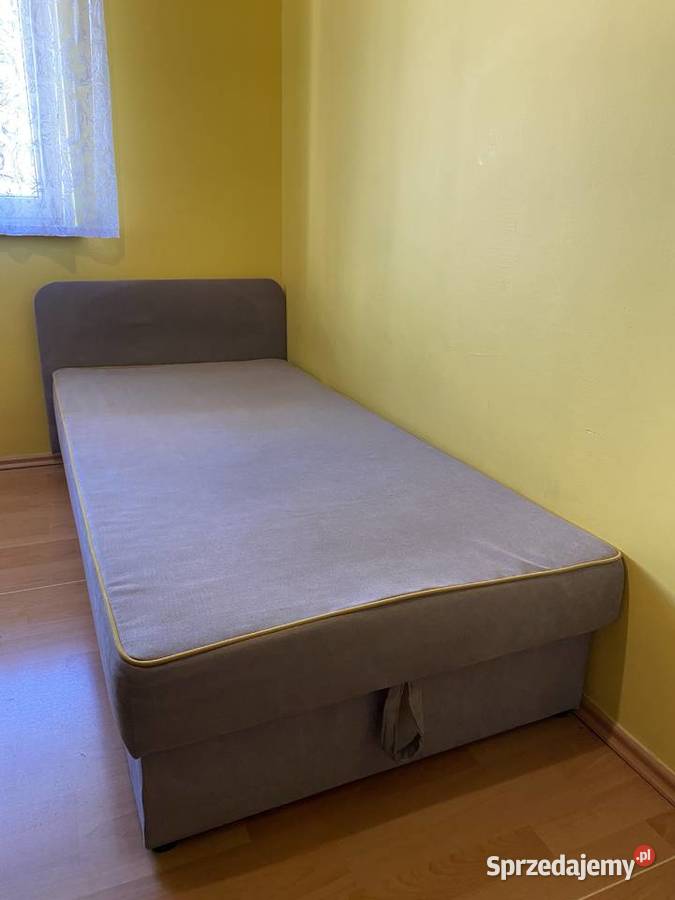 Łóżko jednoosobowe z pojemnikiem