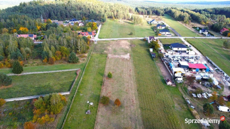 sprzedaży działki Daleszyce 799m2 szambo