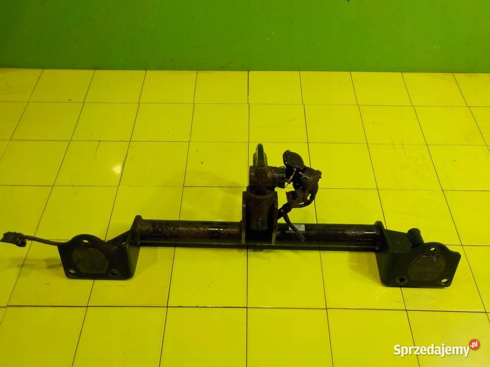 BMW X1 E84 20 D 09r 5D hak holowniczy 001855 Suków