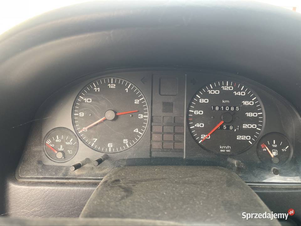 Audi 80 oryginał z1992 roku 20 B łódzkie Piotrków Trybunalski sprzedam