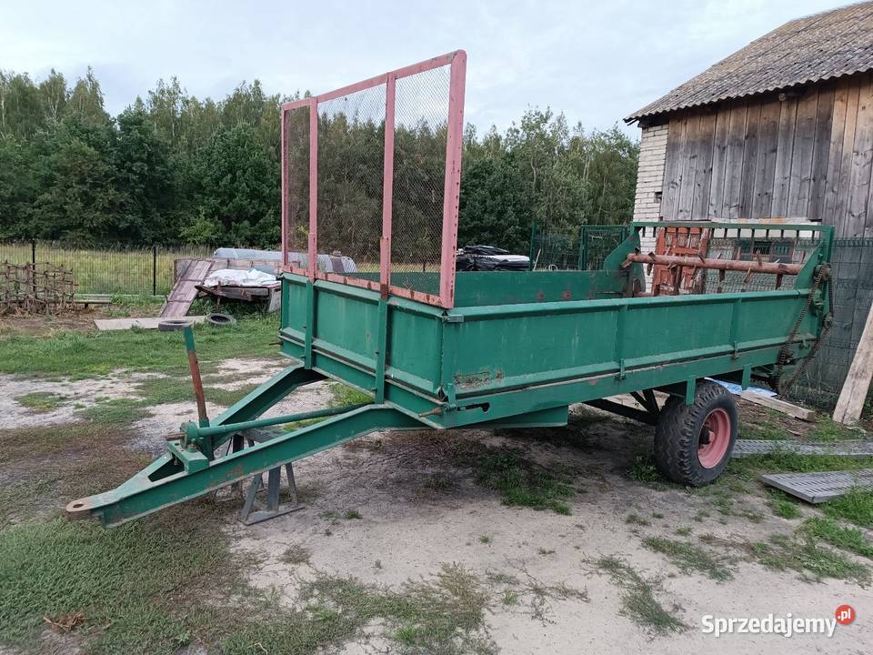rozrzutnik 25 t przyczepa Komorów