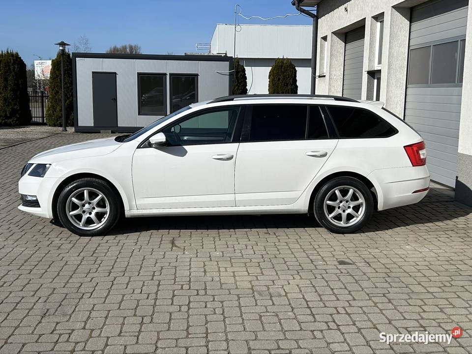 SKODA OCTAVIA 16TDI 115 SALON POLSKA SERWIS FV23 Białystok sprzedam