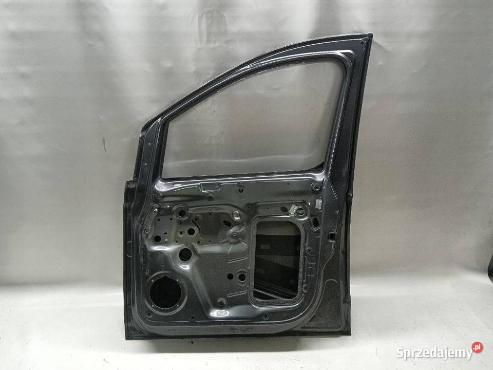DRZWI PRZÓD PRZEDNIE PRAWE VW CADDY 2K7831336 osobowe