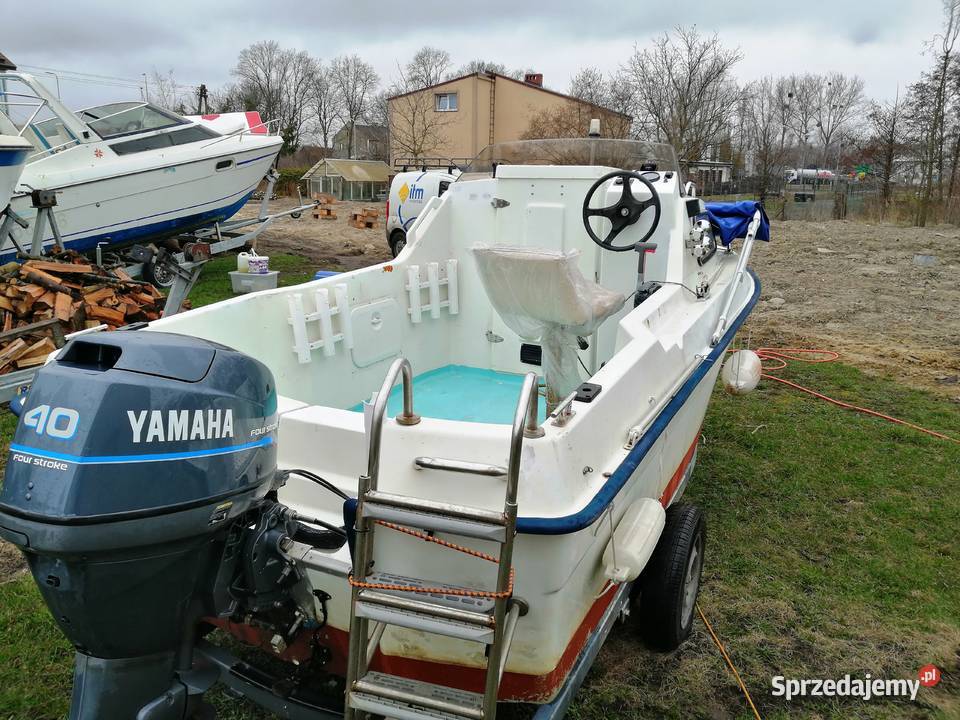 Jacht łódź motorowa kabinowa OMC silnik Yamaha Przejazdowo