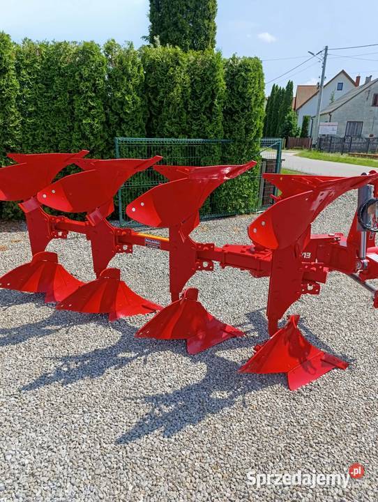 Pług obrotowy 3 skibowy EuroMasz Hrubieszów