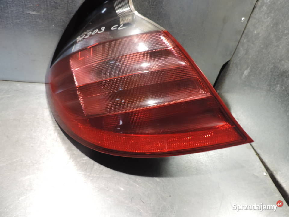 LAMPA TYLNA LEWA KOMPLETNA MERCEDES C KLASA W203 Części samochodowe Nowy Sącz