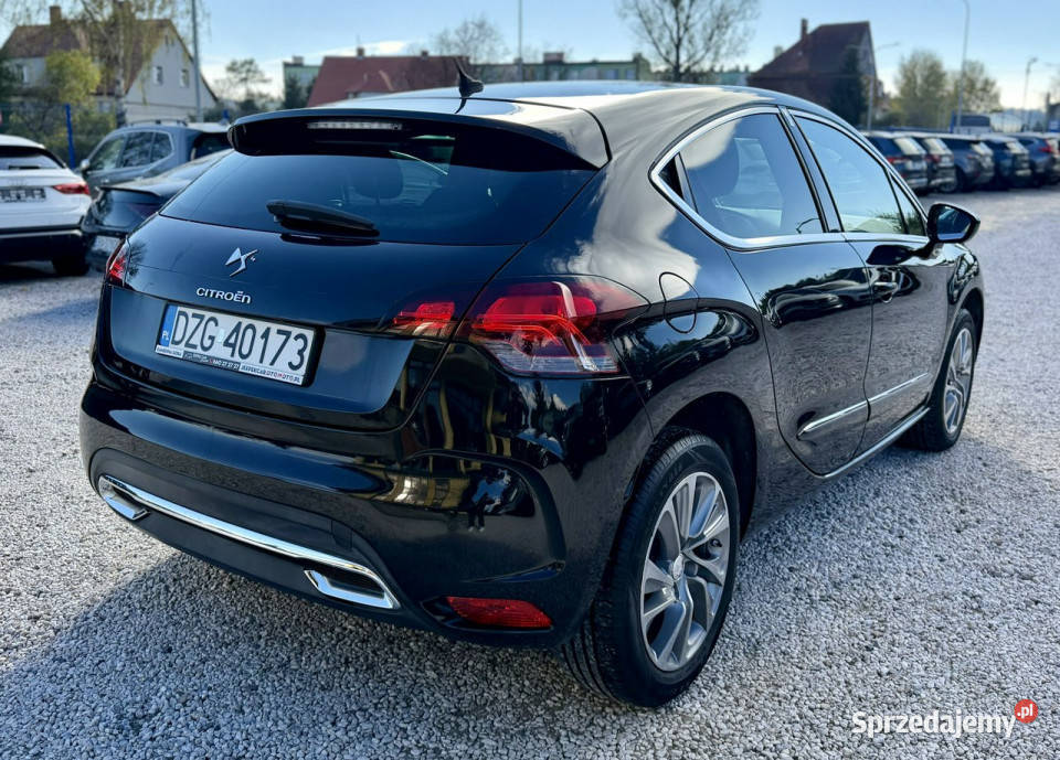 Citroen DS4 SkóraNaviPDCMasażeBlis 150000km Kamienna Góra