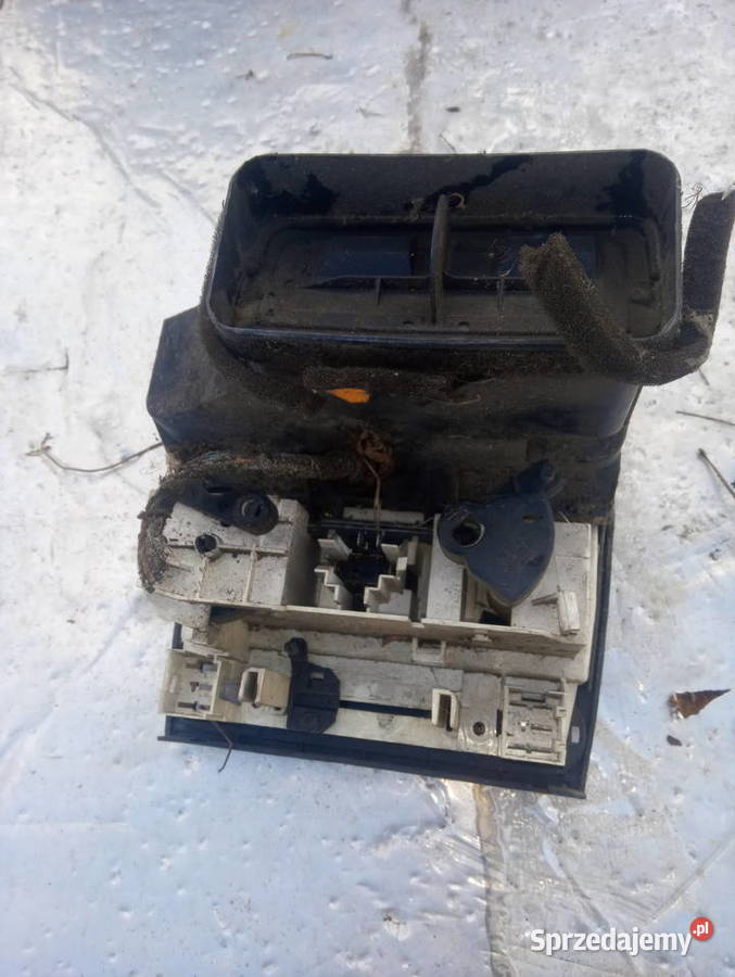 panel nawiewu opel corsa b Kratki nawiewu sprzedam