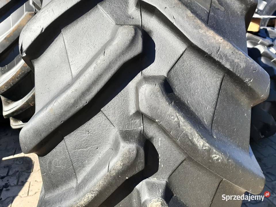 Opona używana rolnicza 60070R34 TRELLEBORG TM900 Zaścianki