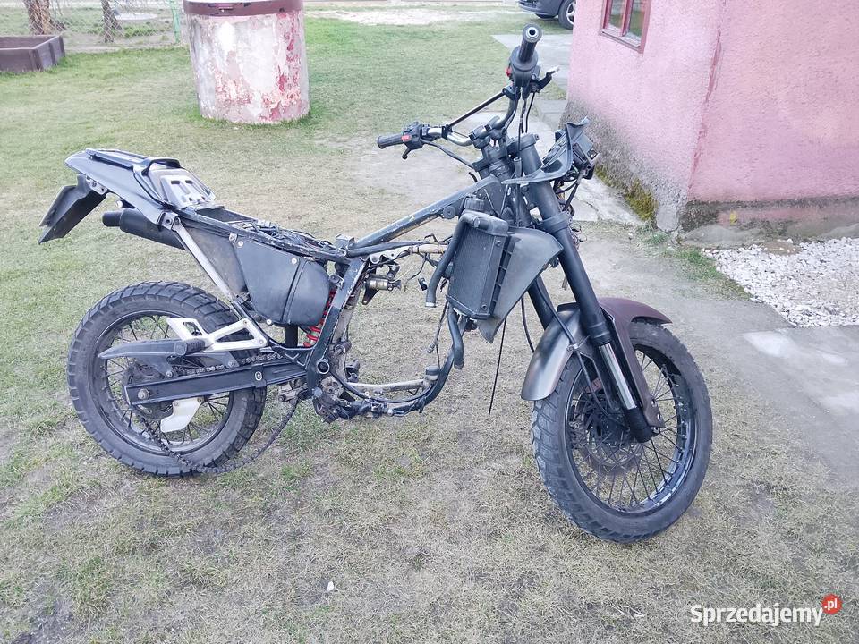 AlAprilia pegaso 125 2t czesci Pilzno sprzedam